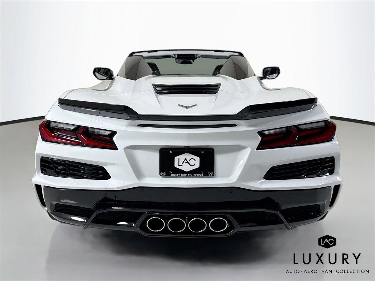 Used 2025 Chevrolet Corvette Z06 RWD image 7