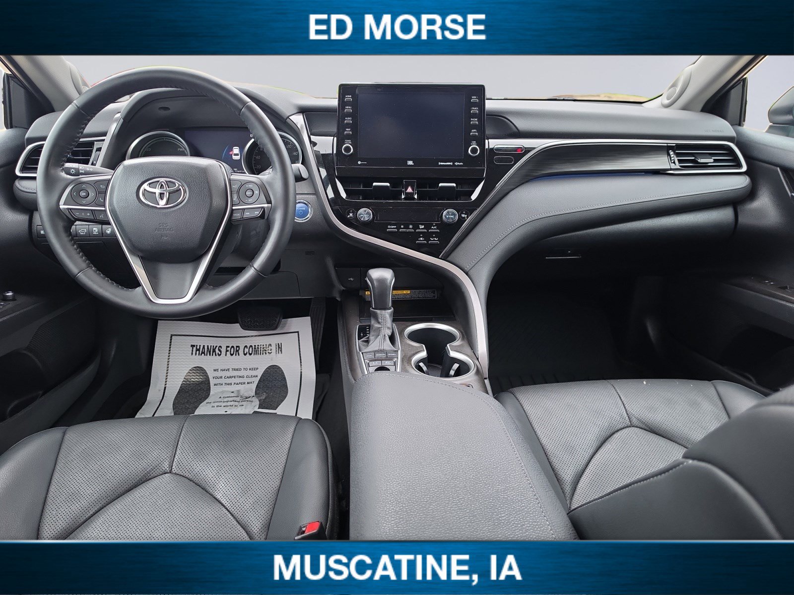 Used 2021 Toyota Camry XLE w/ Navigation Upgrade Package FWD image 10