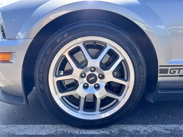 Used 2008 Ford Mustang Shelby GT500 RWD image 9