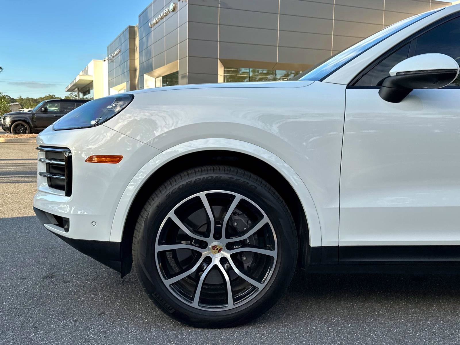 Used 2024 Porsche Cayenne image 10