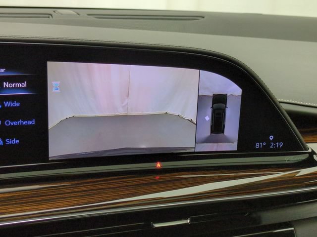 Certified 2023 Cadillac Escalade Premium Luxury AWD/4WD image 16