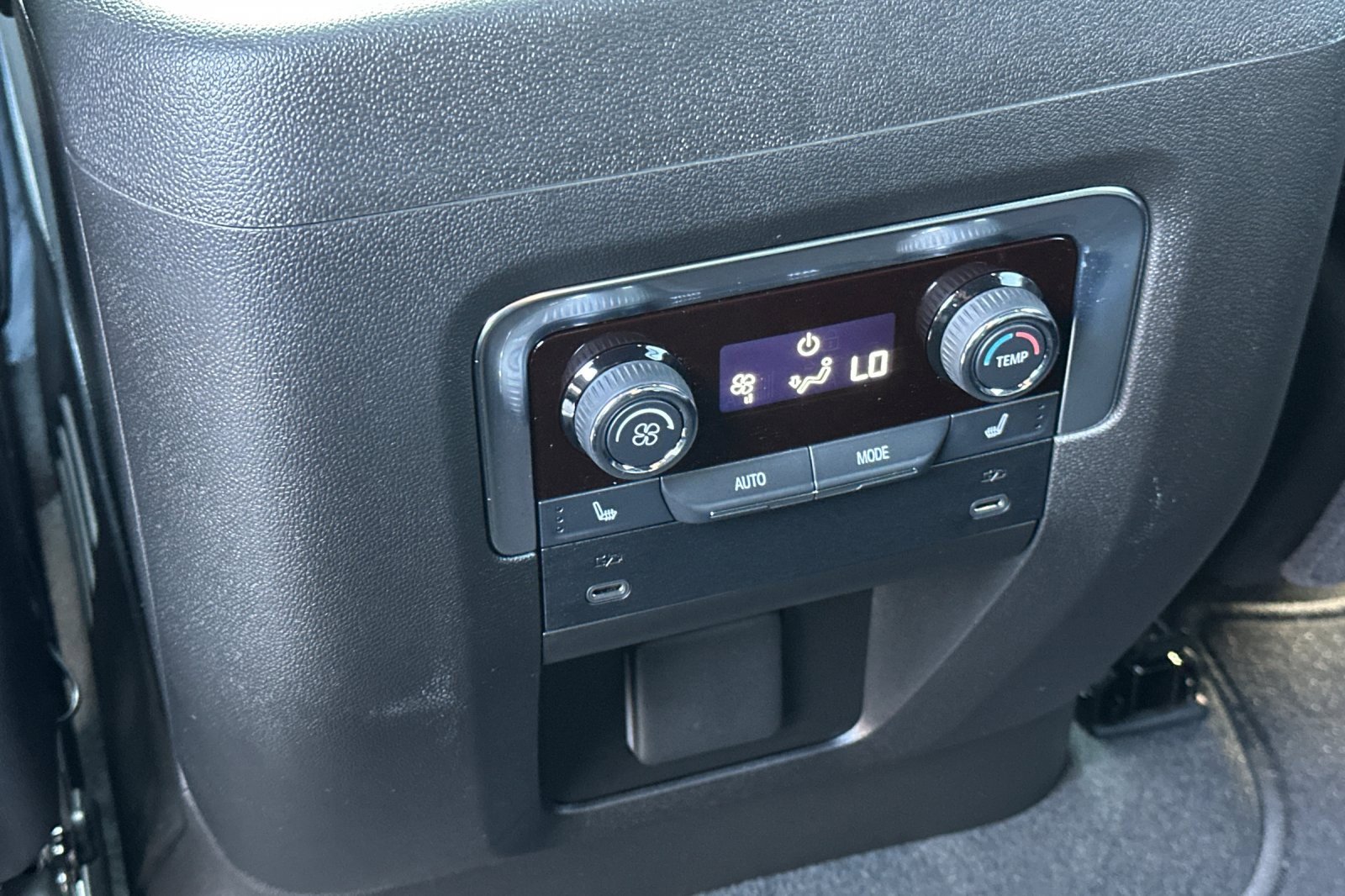 New 2026 Chevrolet Tahoe Premier image 14