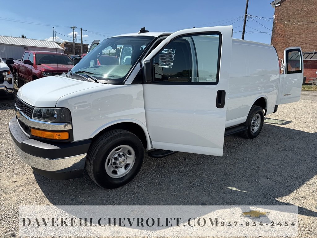 Used 2023 Chevrolet Express 2500 w/ Driver Convenience Package image 28