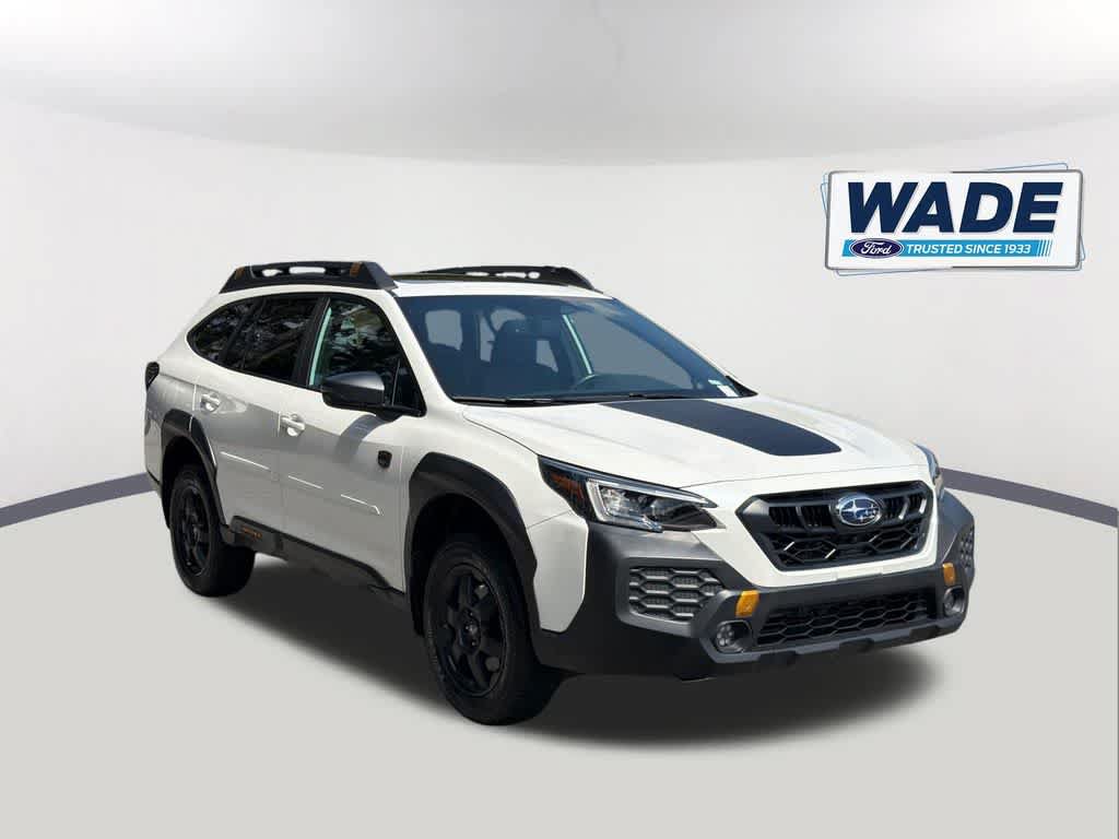 Used 2025 Subaru Outback Wilderness AWD/4WD image 3