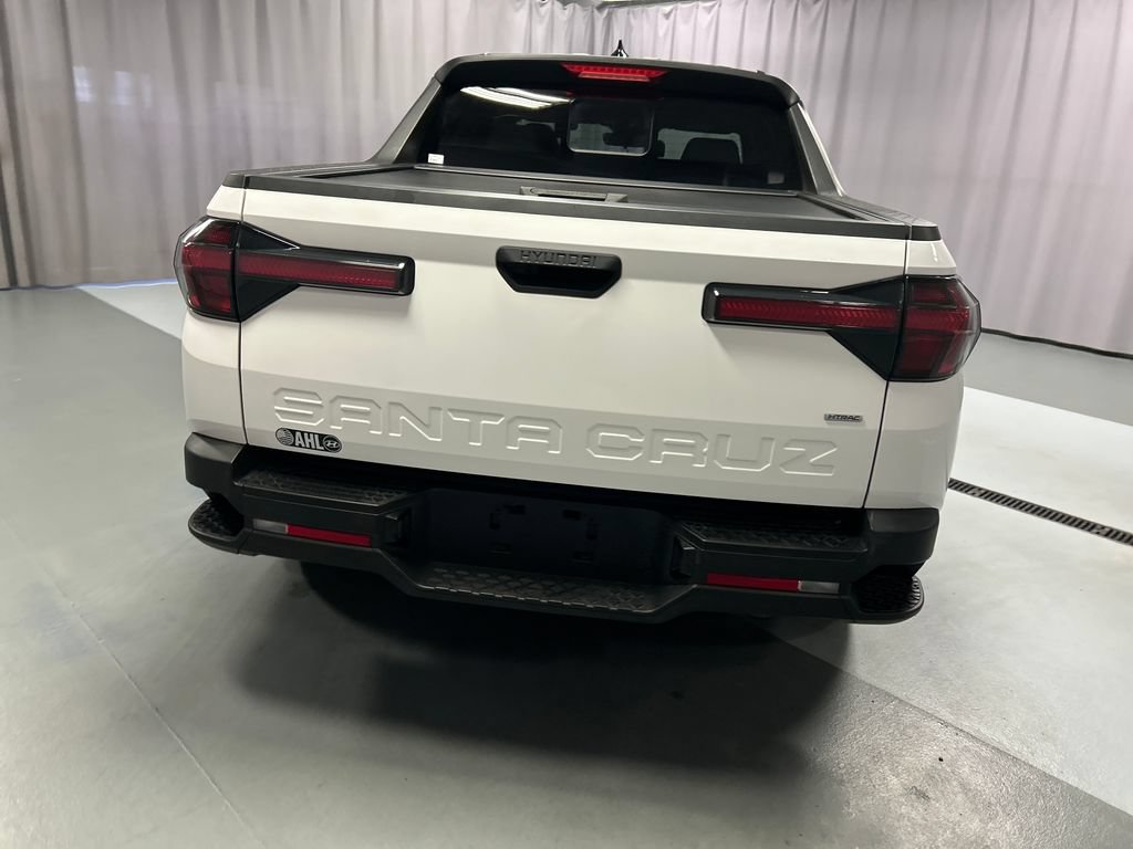 Used 2023 Hyundai Santa Cruz SEL w/ Activity Package AWD/4WD image 6