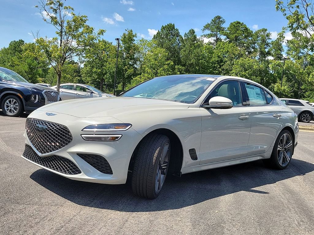 Used 2025 Genesis G70 2.5T w/ Sport Prestige Package image 10