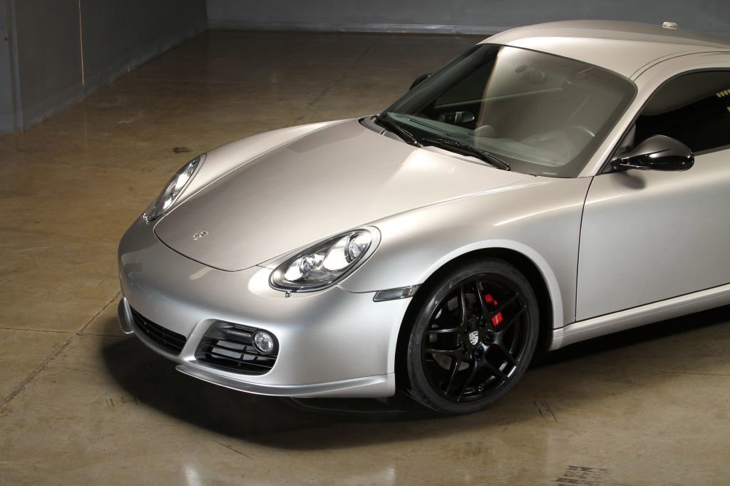 Used 2012 Porsche Cayman S image 4