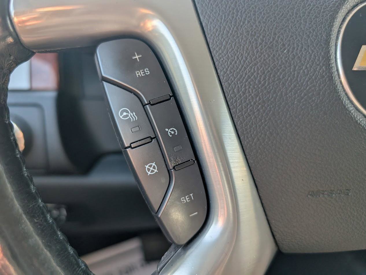 Used 2013 Chevrolet Suburban LTZ AWD/4WD image 29
