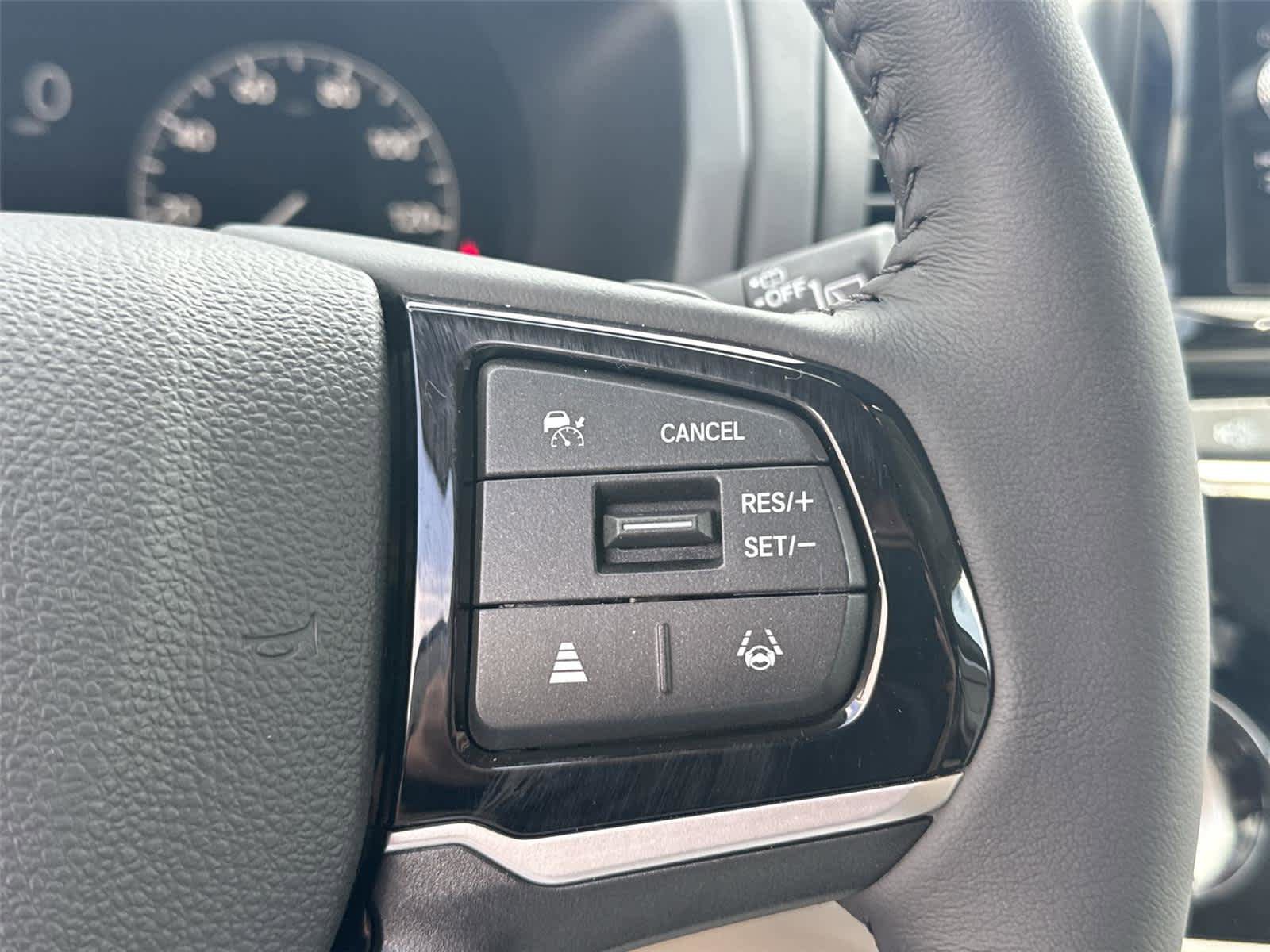 Used 2026 Honda Odyssey Touring image 22