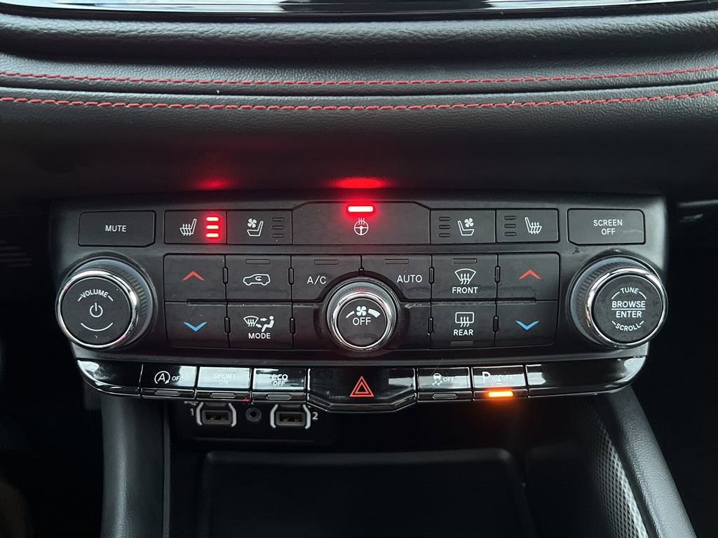 Used 2024 Dodge Durango GT image 23