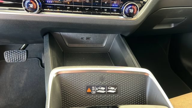 New 2027 Chevrolet Equinox ACTIV w/ Safety and Technology Package FWD image 19