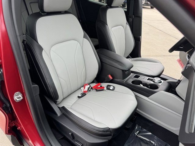 New 2026 Ford Escape Platinum w/ Premium Technology Package image 23