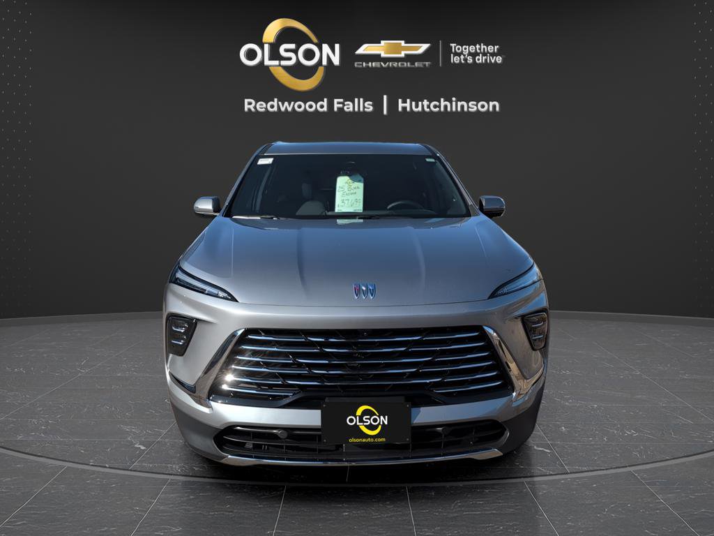 Used 2025 Buick Enclave Preferred image 8