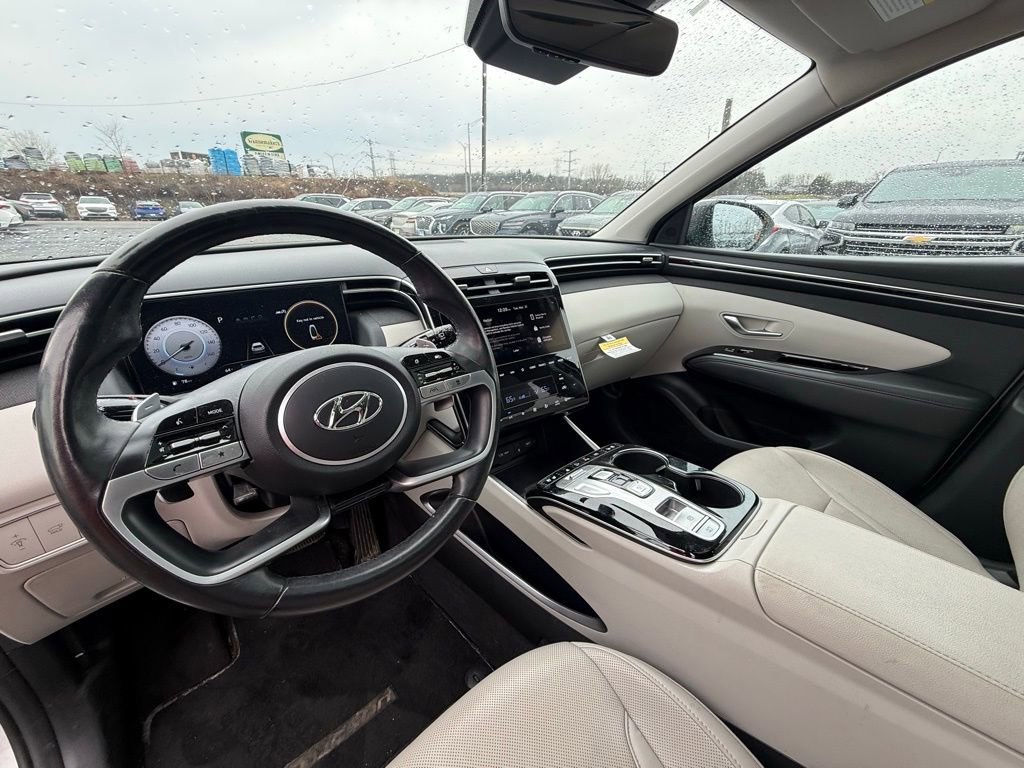 Used 2023 Hyundai Tucson Limited image 2