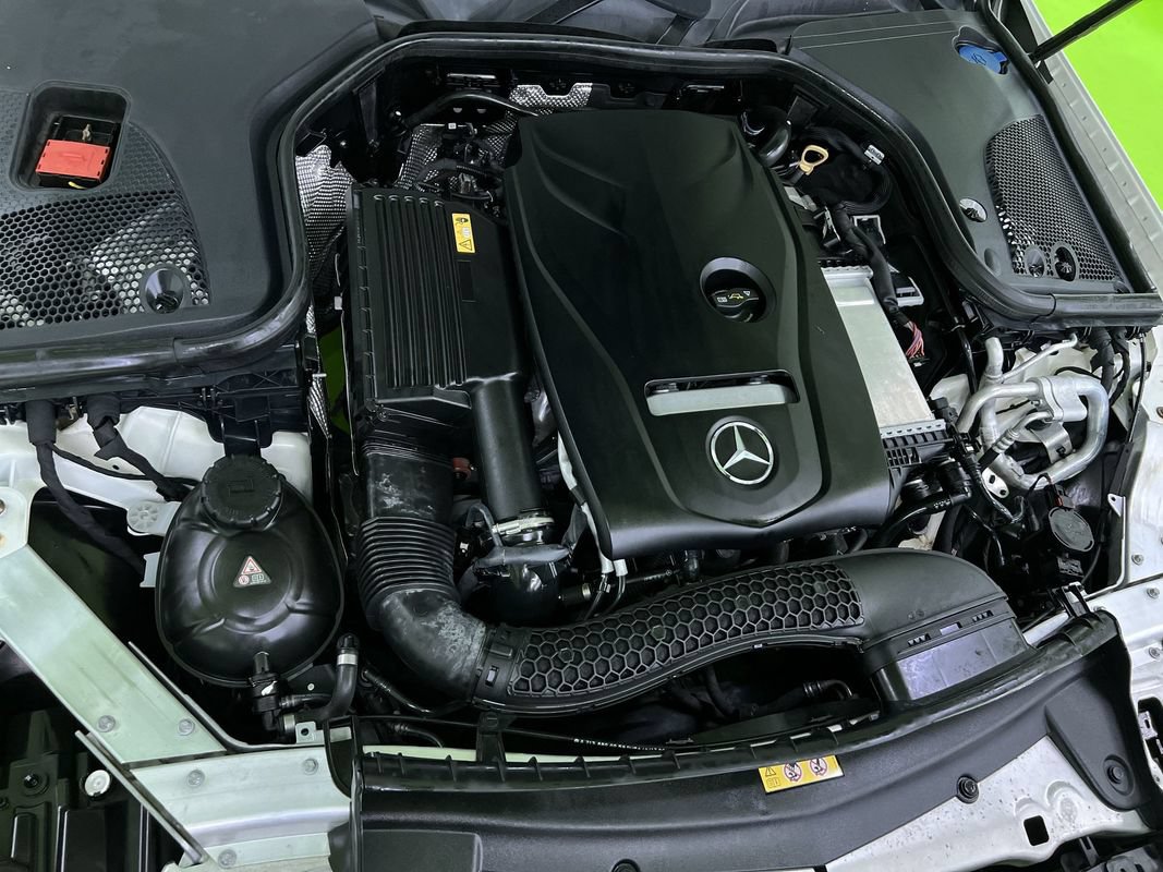 Used 2018 Mercedes-Benz E 300 w/ Premium 1 Package image 29