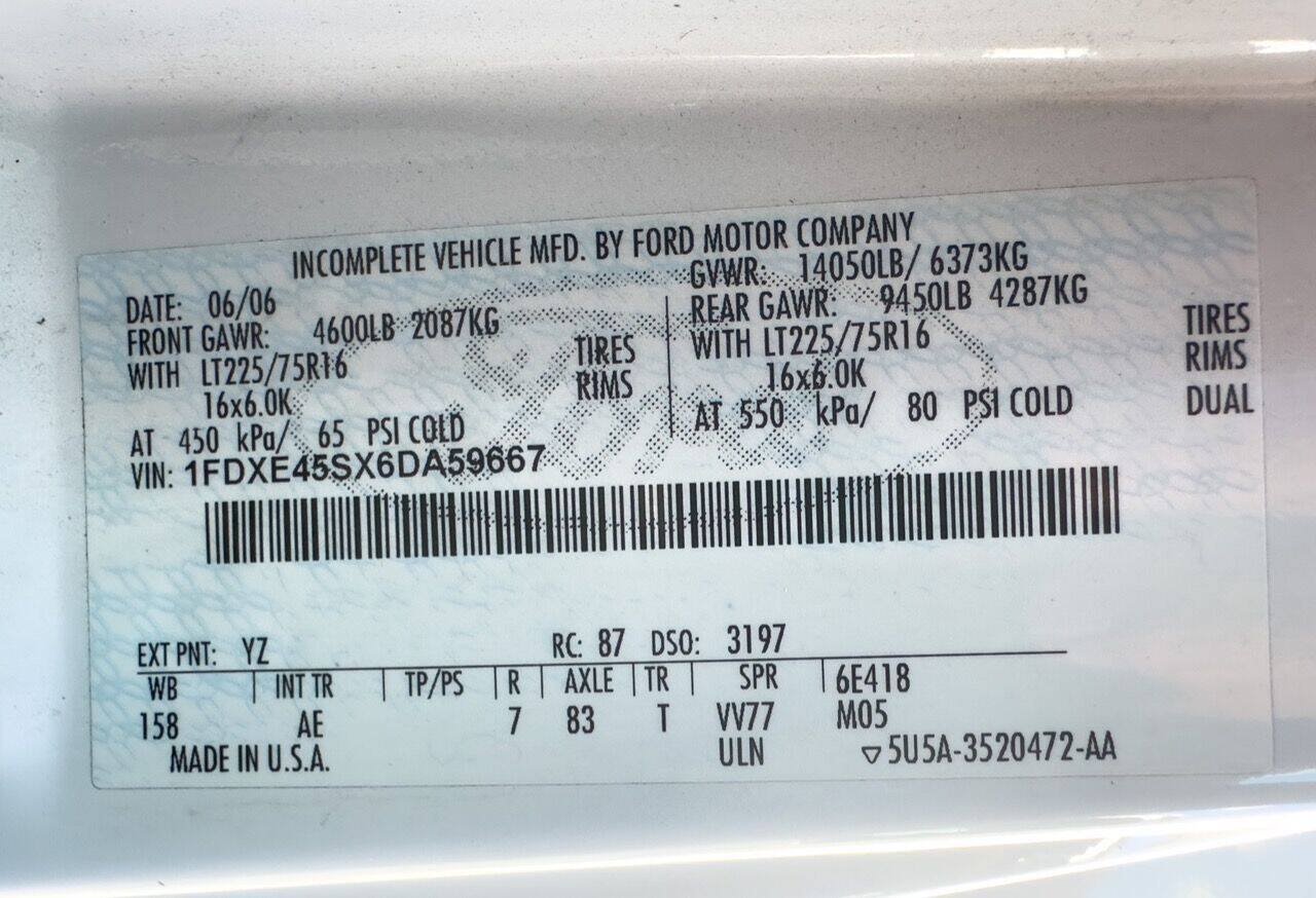 Used 2006 Ford E-450 and Econoline 450 RWD image 17