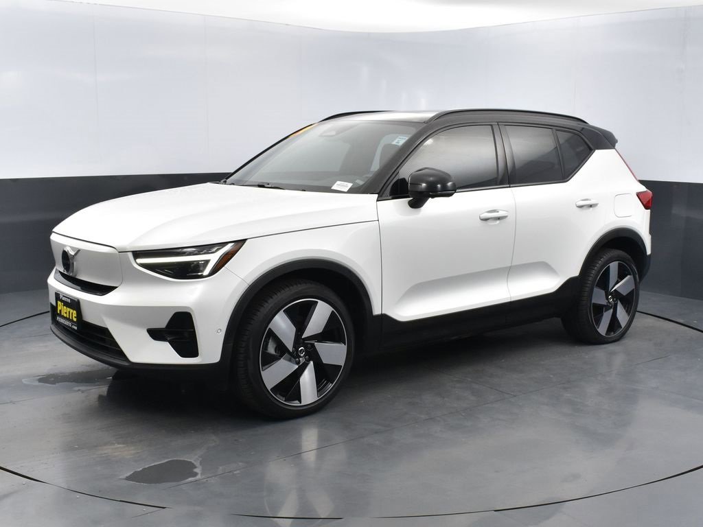Used 2024 Volvo XC40 Recharge Plus w/ Protection Package Premier image 1