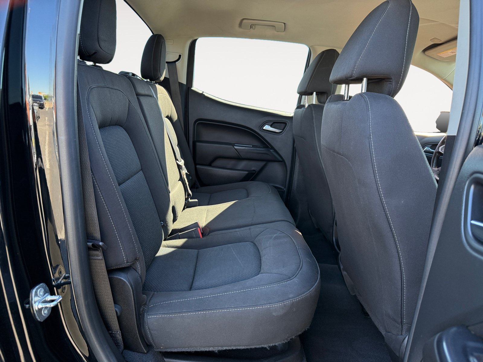 Used 2020 Chevrolet Colorado LT AWD/4WD image 18
