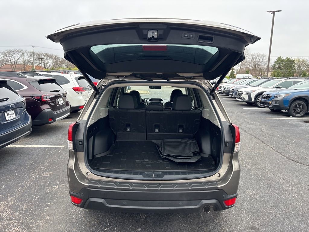 Used 2019 Subaru Forester Limited w/ Popular Package #3 image 7