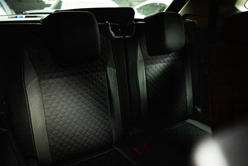 Used 2019 Volkswagen Tiguan S image 11