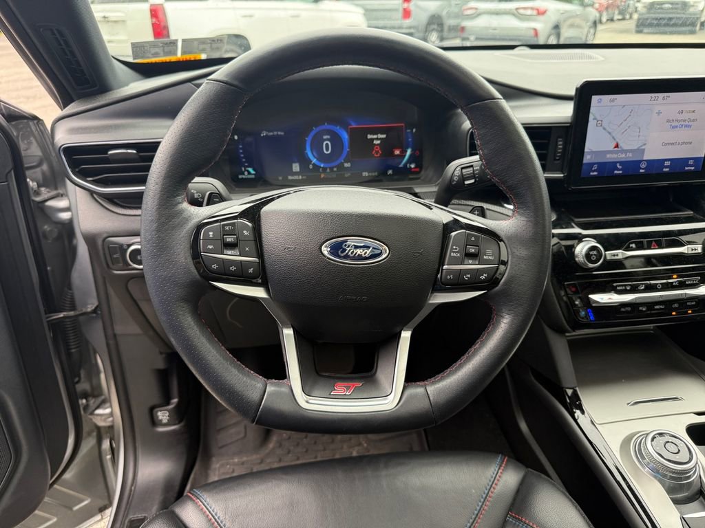 Used 2023 Ford Explorer ST w/ Equipment Group 401A AWD/4WD image 15