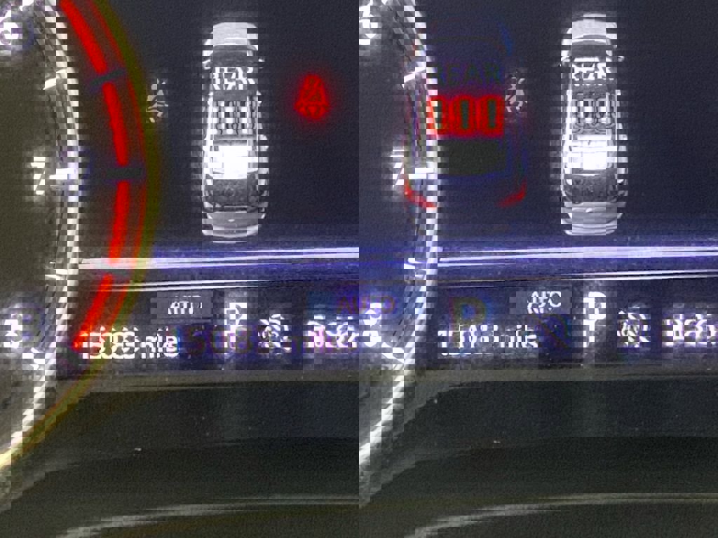 Used 2024 Nissan Rogue SV image 9