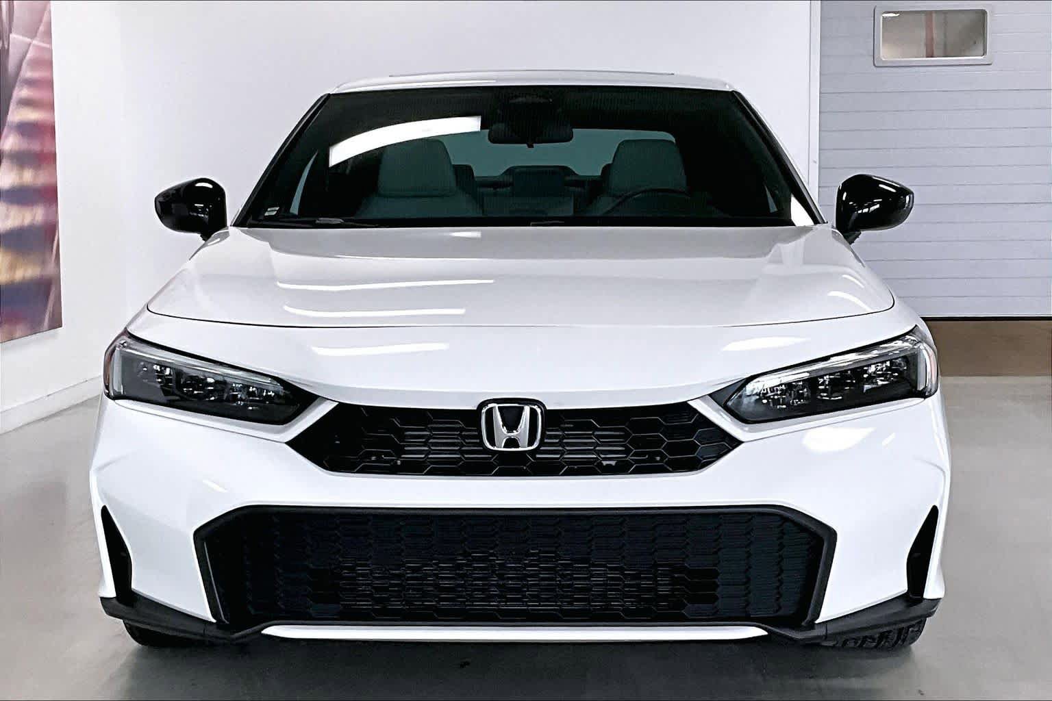 Used 2025 Honda Civic Sport image 6