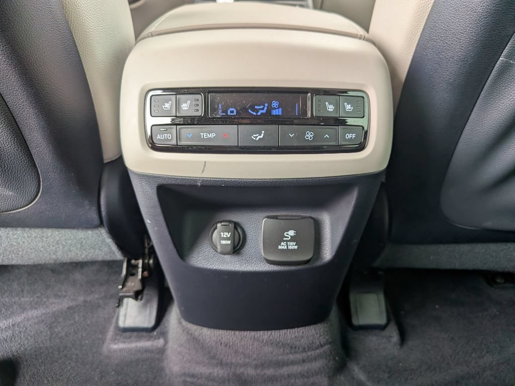 Used 2024 Hyundai Palisade Limited AWD/4WD image 39
