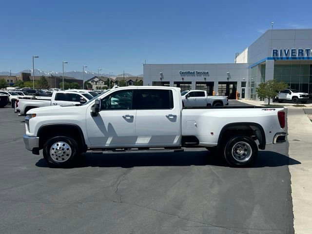 Used 2020 Chevrolet Silverado 3500 LTZ w/ LTZ Convenience Package AWD/4WD image 19