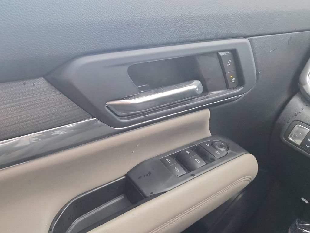 Used 2026 GMC Terrain Elevation w/ LPO, Floor Liner Package FWD image 20