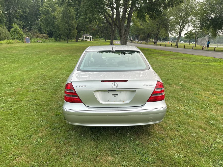 Used 2004 Mercedes-Benz E 320 4MATIC Sedan image 20