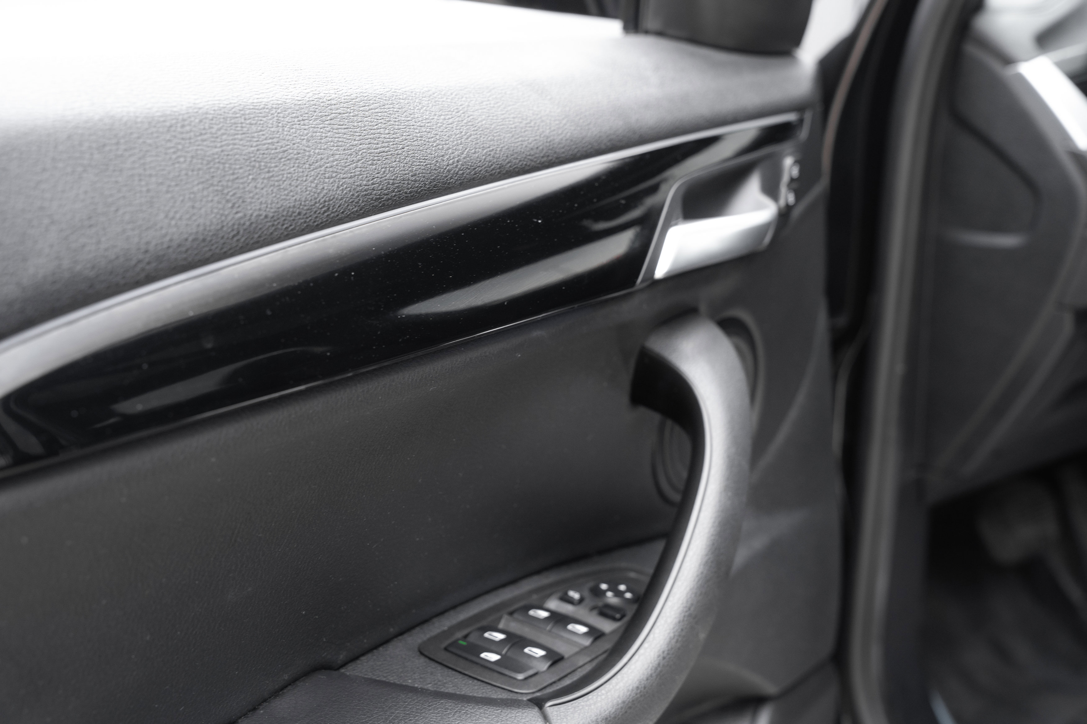 Used 2019 BMW X2 M35i image 19