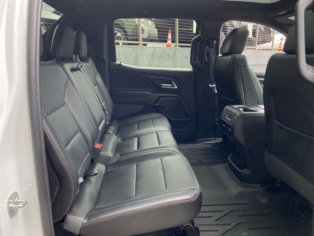 Used 2025 Chevrolet Silverado EV RST AWD/4WD image 17