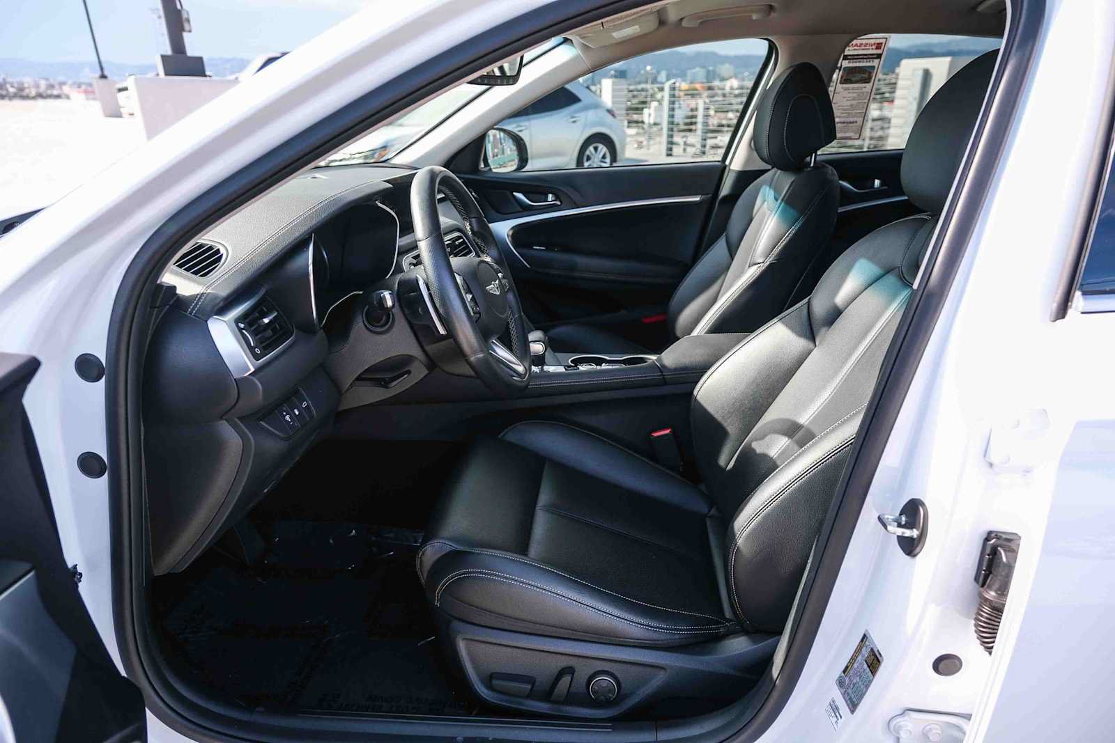 Used 2023 Genesis G70 2.0T AWD/4WD image 20