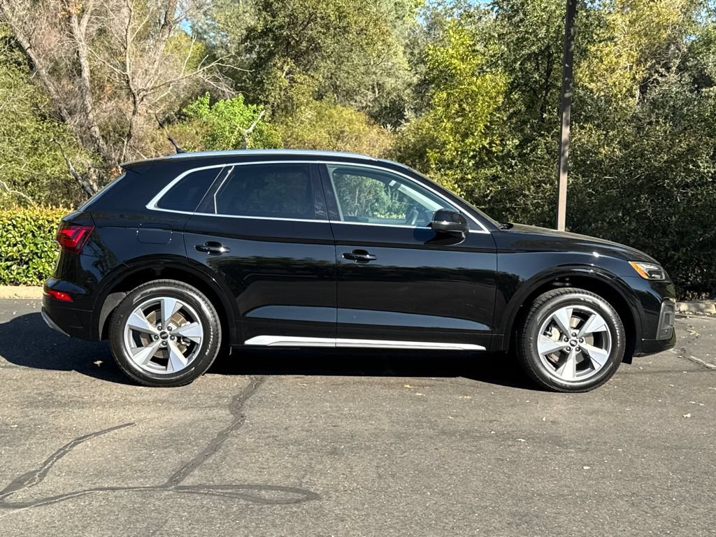 Used 2023 Audi Q5 2.0T Premium Plus w/ Premium Plus Package AWD/4WD image 4