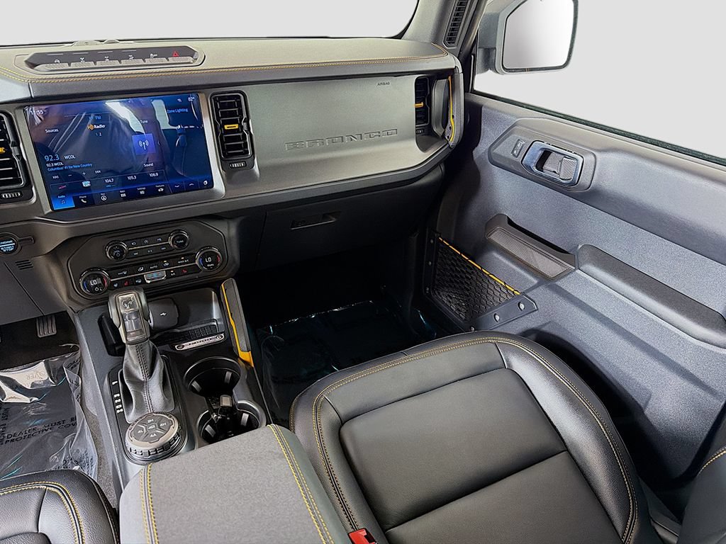 Used 2024 Ford Bronco Badlands AWD/4WD image 30