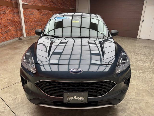 Certified 2022 Ford Escape SE w/ Convenience Package image 8