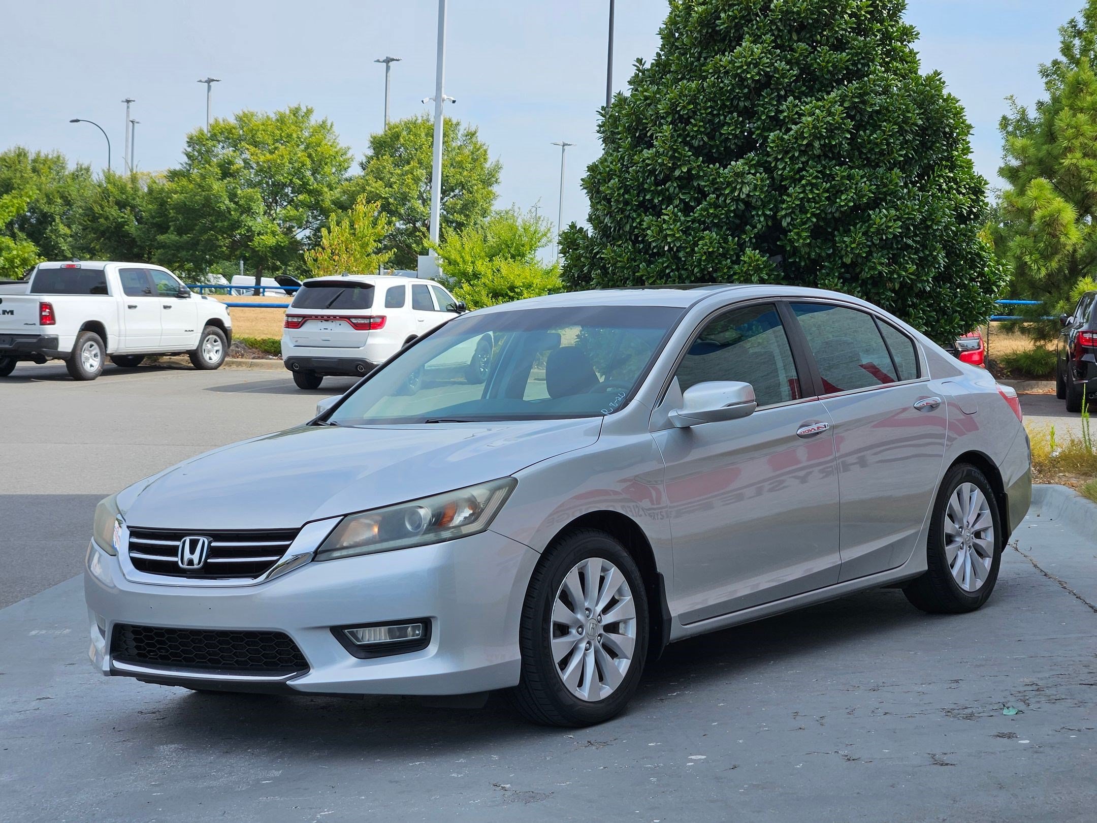 Used 2013 Honda Accord EX image 3