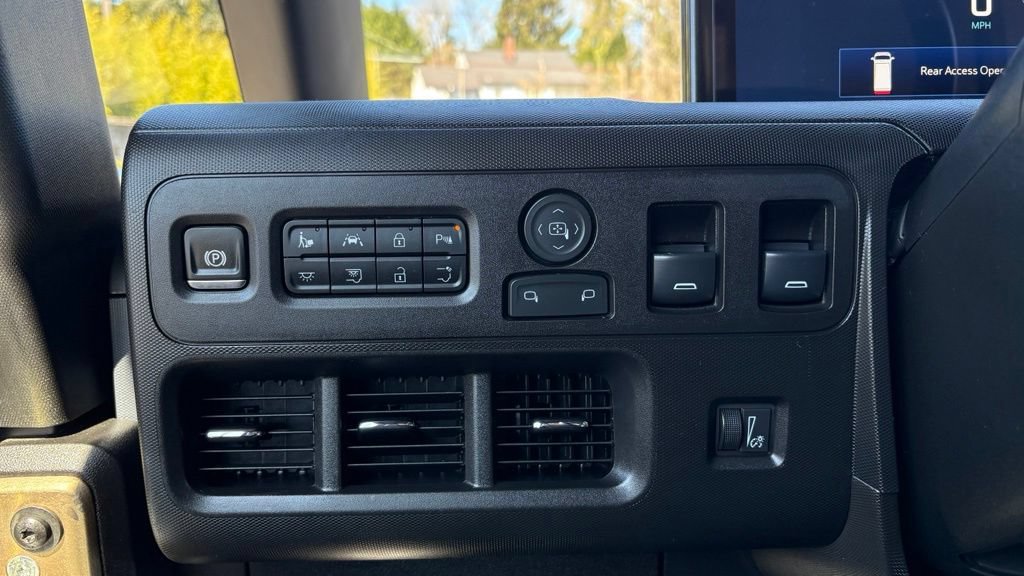 Used 2024 Chevrolet Brightdrop 600 w/ Battery Pack, Max Range AWD/4WD image 26