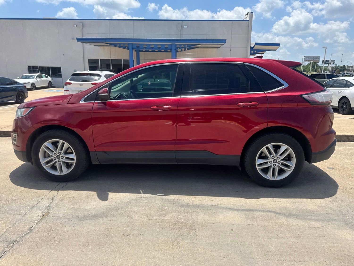 Used 2018 Ford Edge SEL w/ Equipment Group 201A AWD/4WD image 5