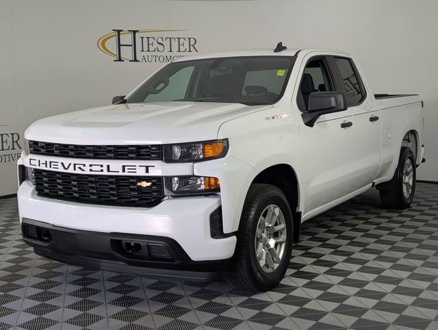Used 2022 Chevrolet Silverado 1500 Custom image 4