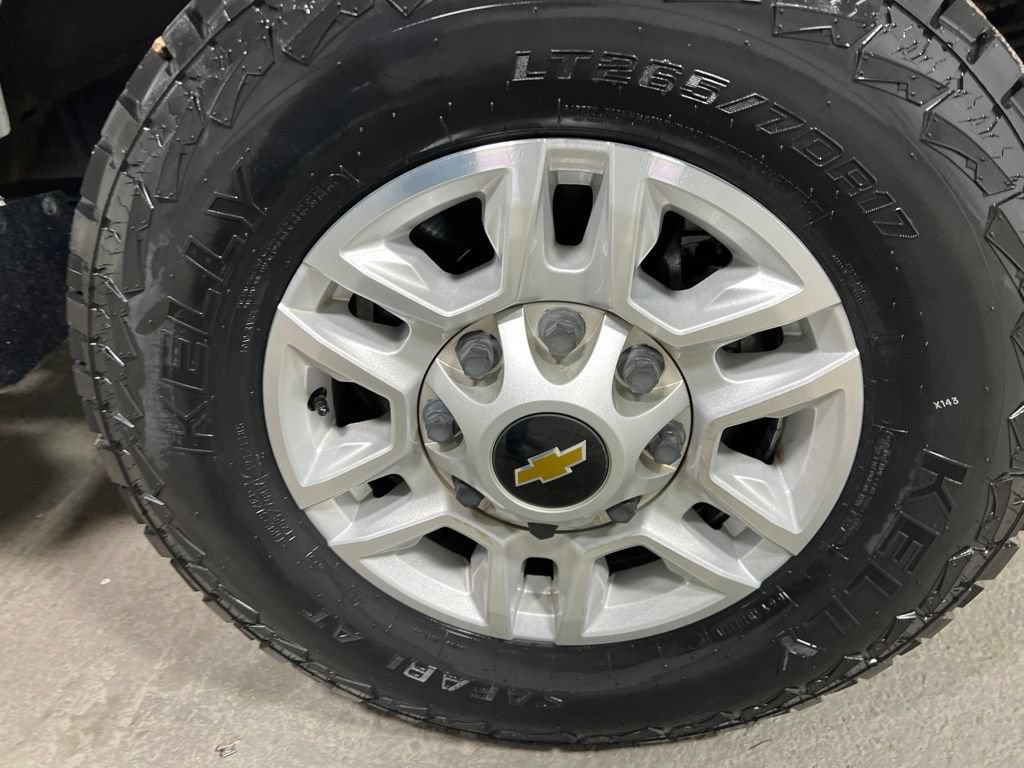 Used 2022 Chevrolet Silverado 2500 LT AWD/4WD image 43