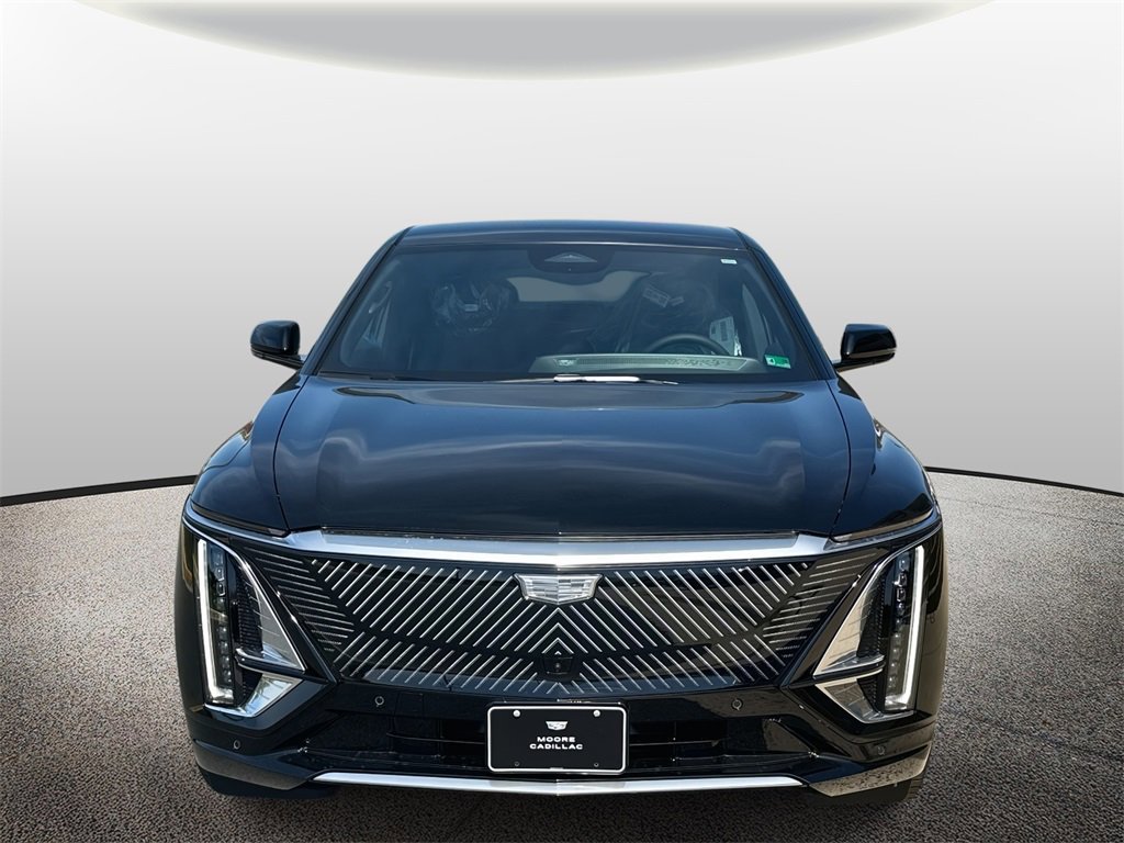 New 2025 Cadillac Lyriq Luxury image 6