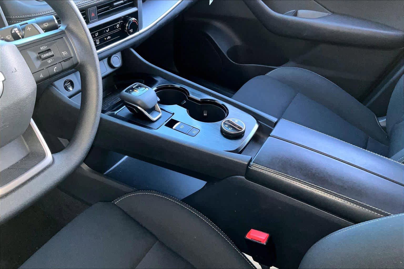 Certified 2025 Nissan Rogue S AWD/4WD image 13