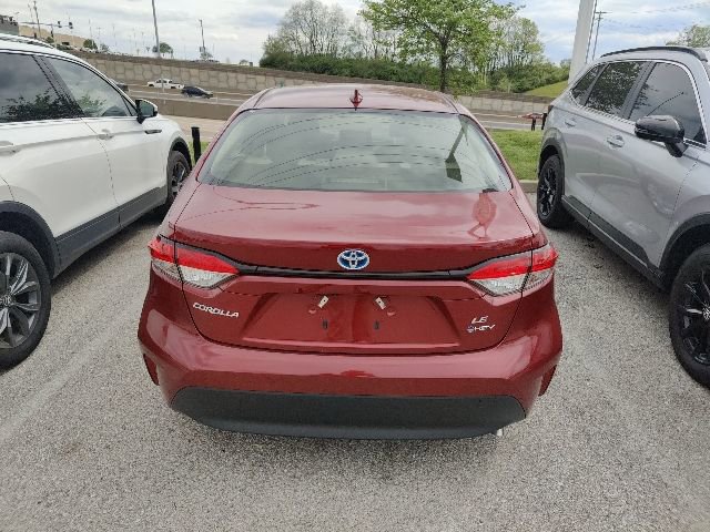 Used 2025 Toyota Corolla LE image 9
