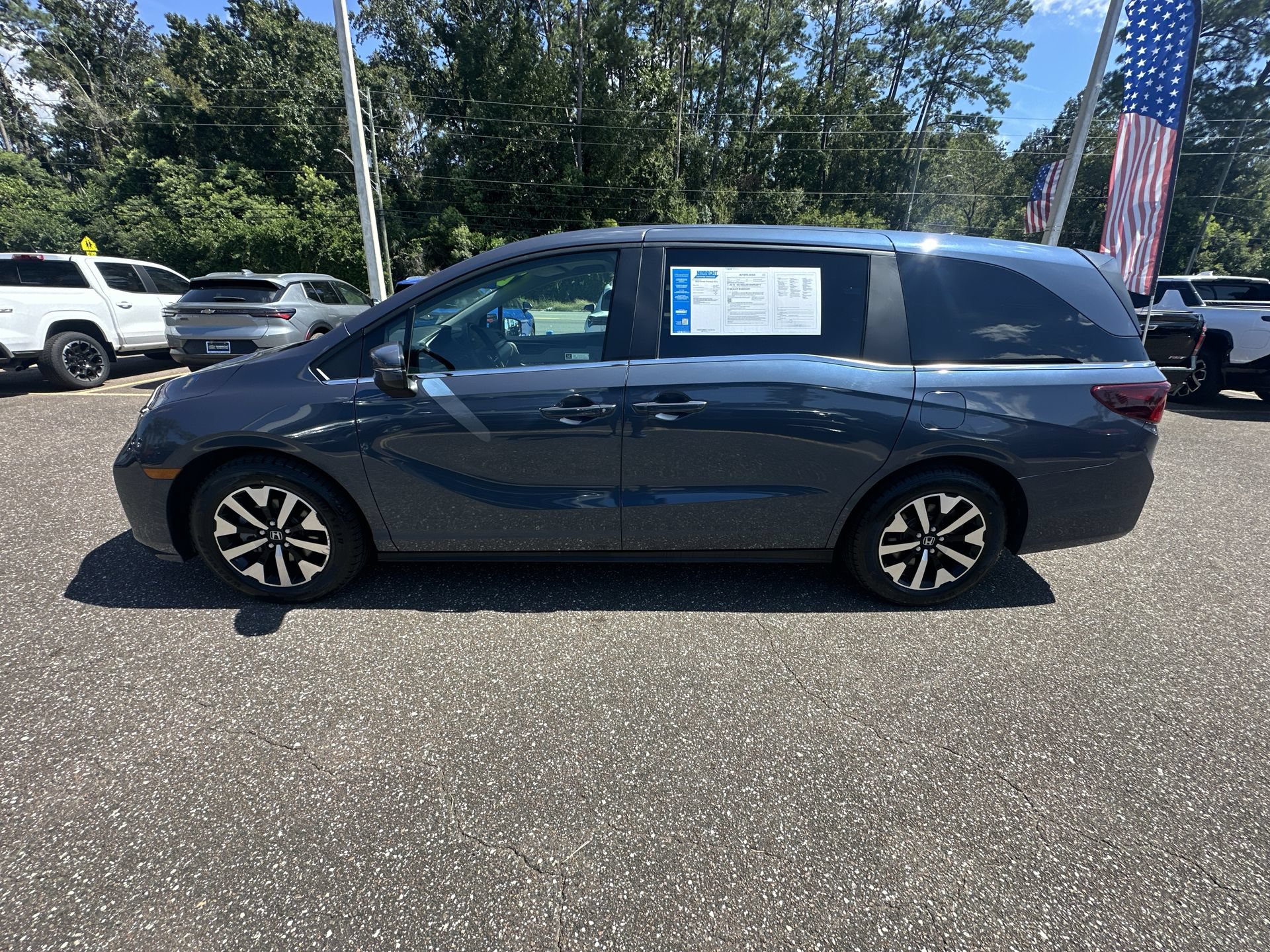 Used 2025 Honda Odyssey EX-L image 13
