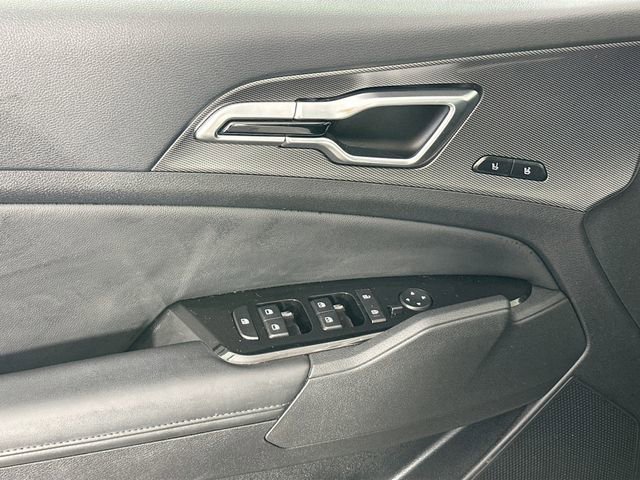 Used 2023 Kia Sportage SX image 27