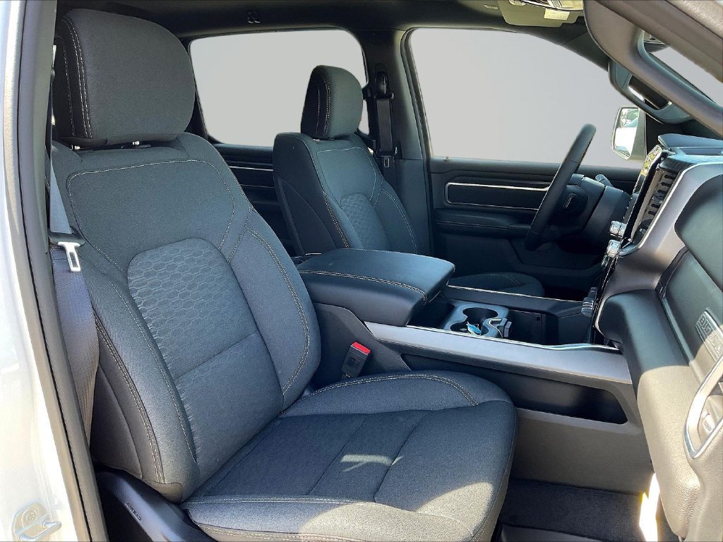 New 2026 RAM 1500 Big Horn AWD/4WD image 13