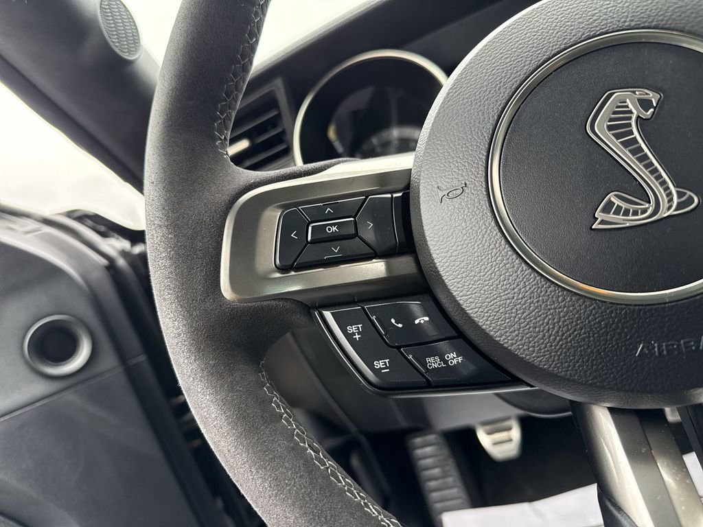 Used 2018 Ford Mustang Shelby GT350 w/ Convenience Package image 14