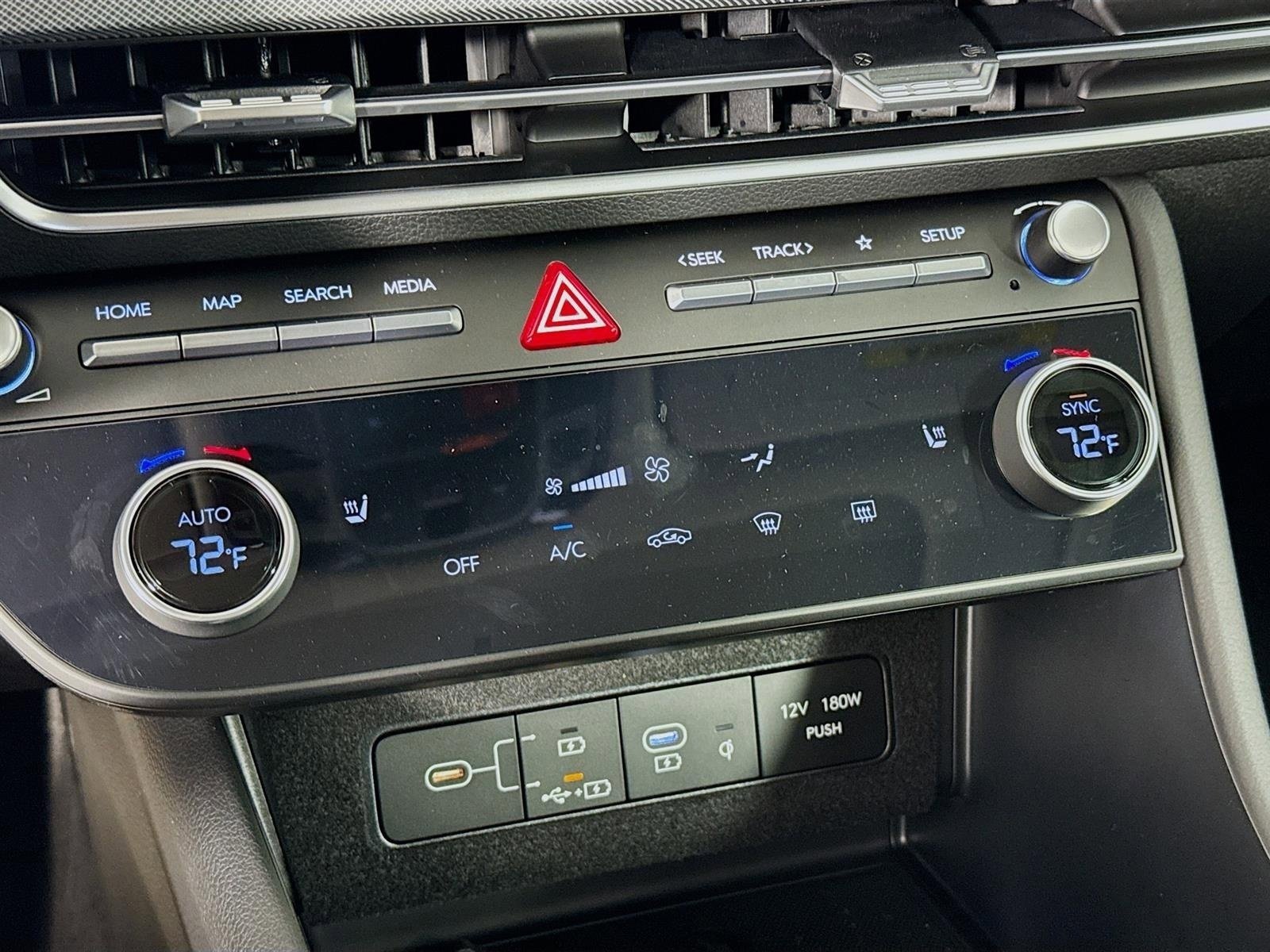 New 2025 Hyundai Sonata SEL FWD image 18